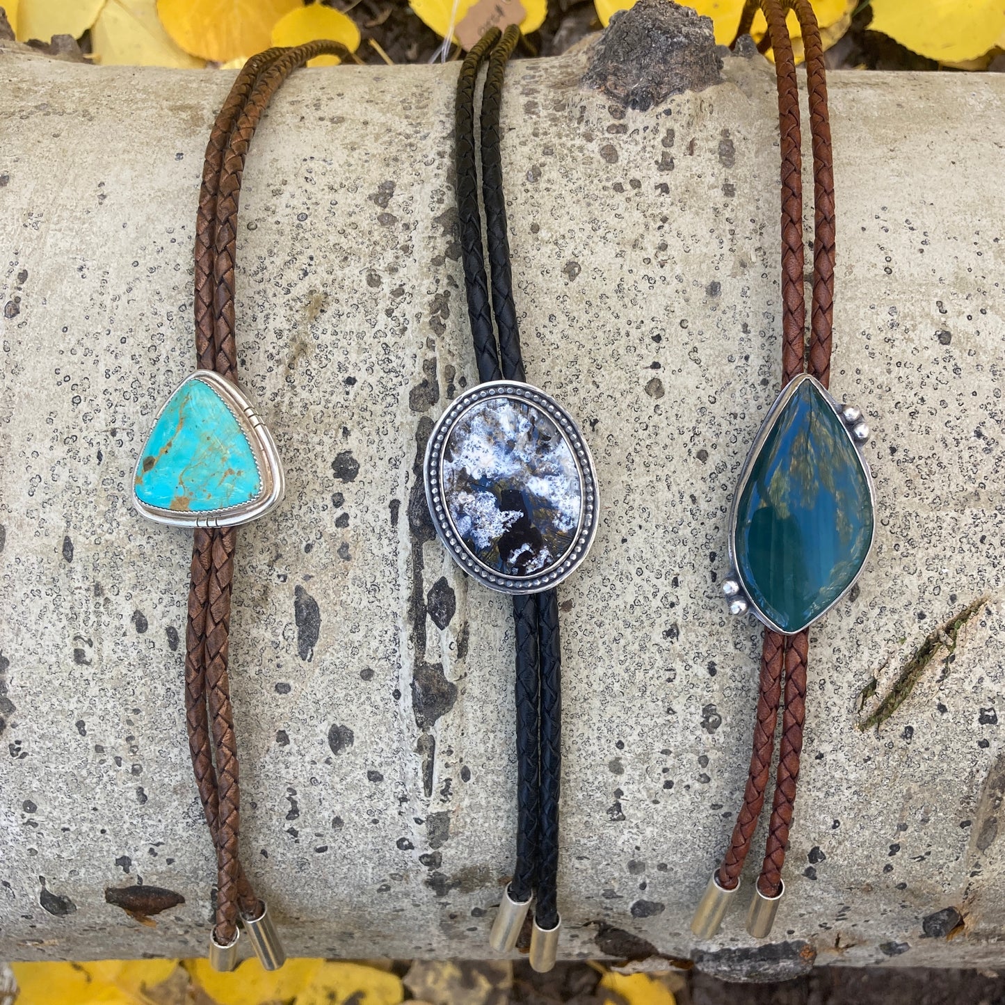Kingman Turquoise Leather Bolo